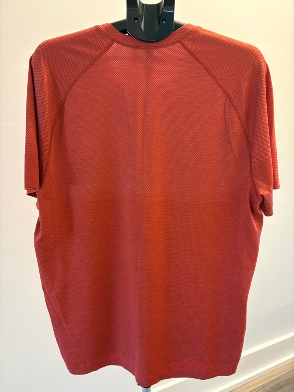 Lululemon Metal Vent Tech Short Sleeve ~ 2XL ~ Rustic Coral / Dare Devil - Picture 4 of 11